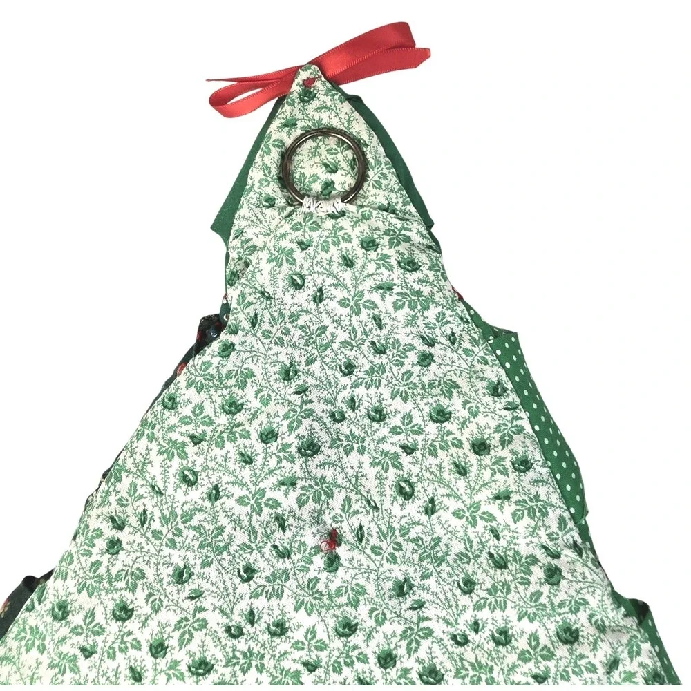 Vintage‎ Handmade Puff Patchwork  Christmas Tree Wall Hanging Decor 20 in